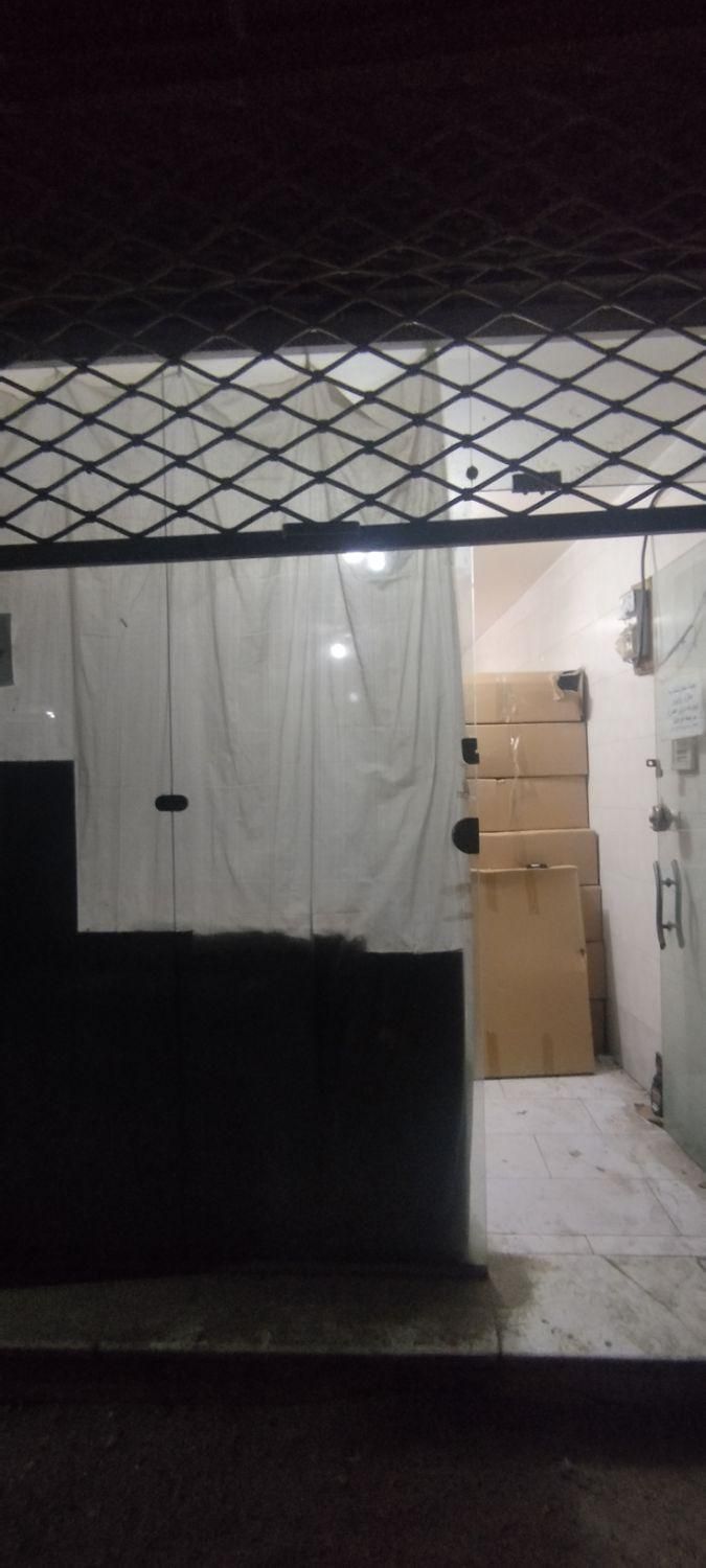 مغازه ۱۴ متر حمیدیان امیرکبیر مالکیت وسرقفلی|فروش مغازه و غرفه|رشت, پاره بیجار|دیوار