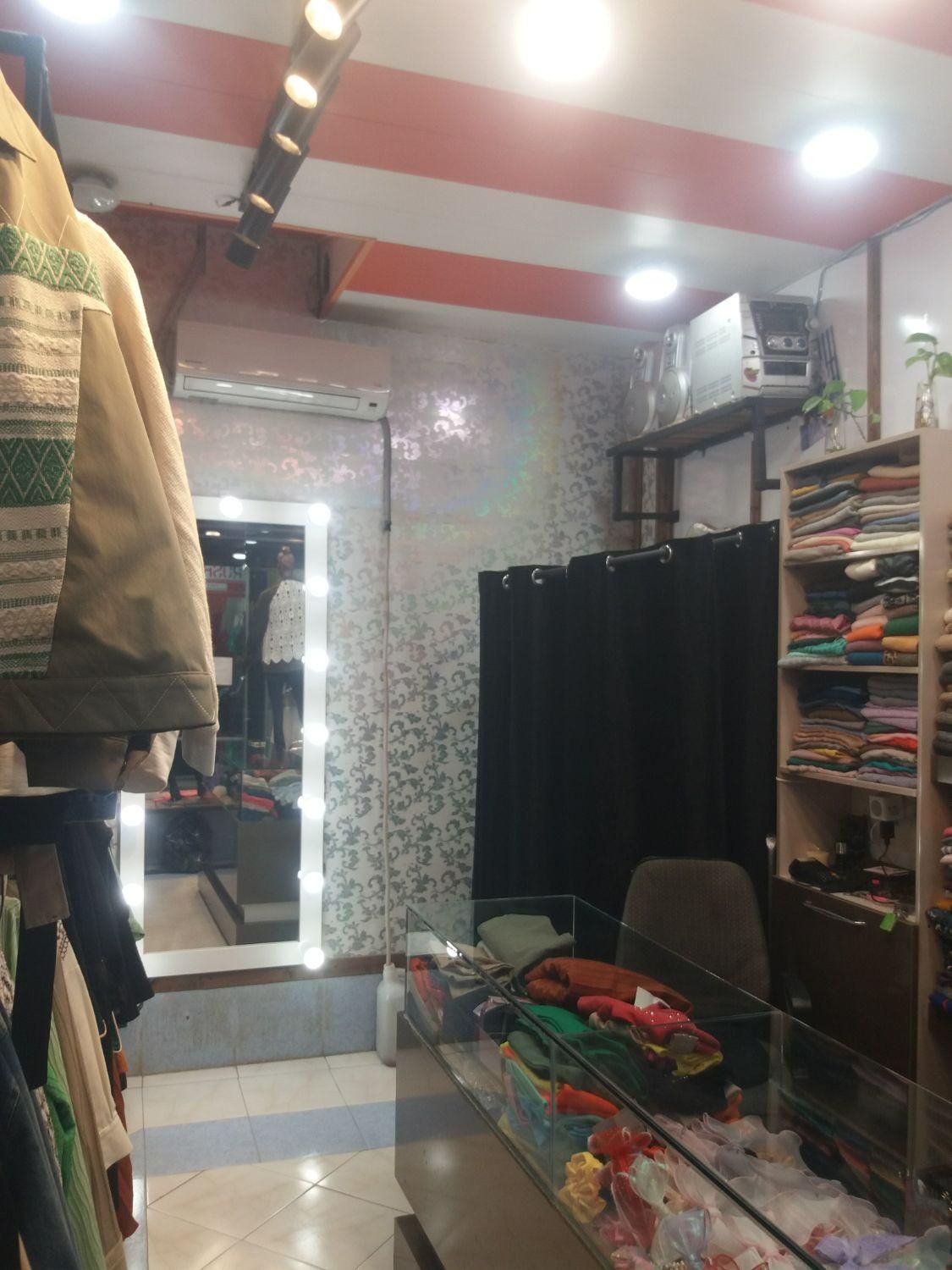 فروش مغازه ۱۵ متری پاساژنادر|فروش مغازه و غرفه|برازجان, |دیوار