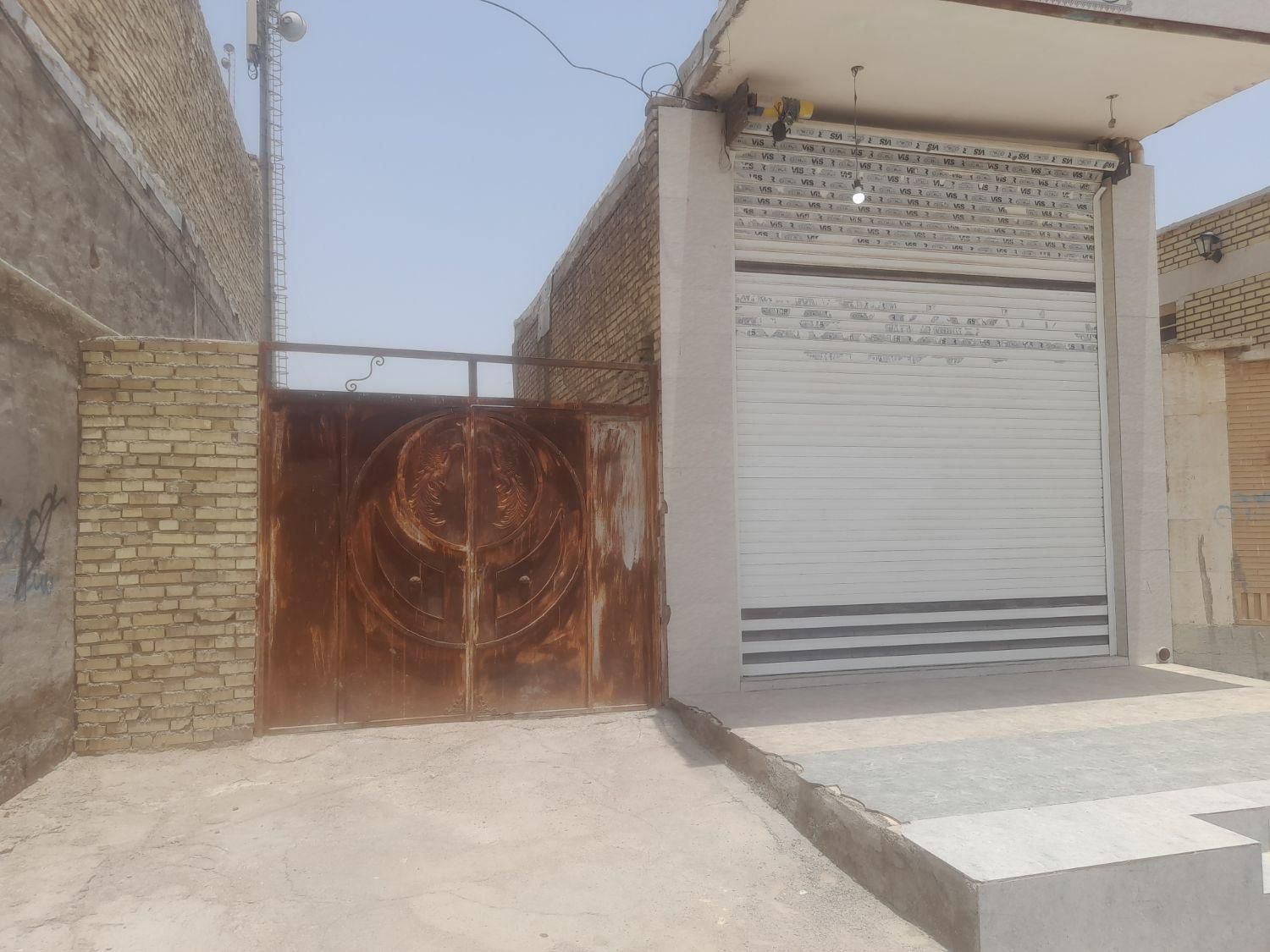 فروش خانه‌ ۳۰۰متری ویلای به همراه یه باب مغازه|فروش خانه و ویلا|اهواز, دغاغله|دیوار