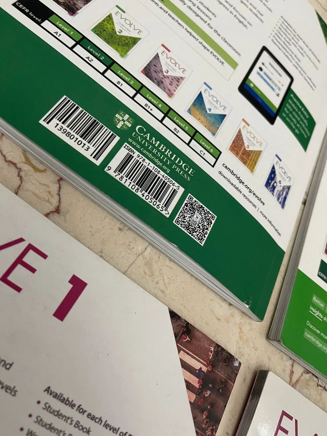کتاب زبان سفیرEvolve|کتاب و مجله آموزشی|تهران, پرستار|دیوار