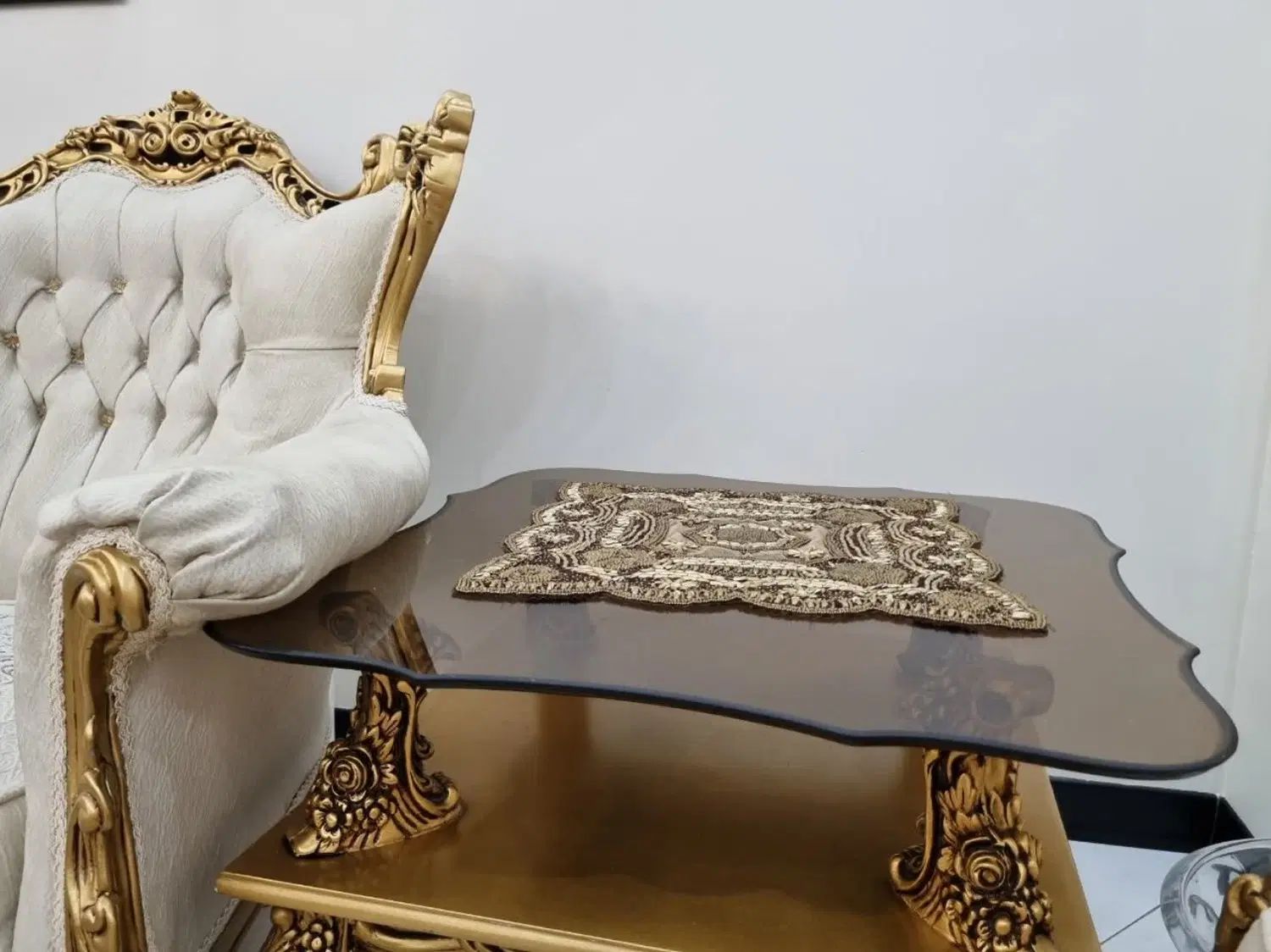 مبل کلاسیک ۹ نفره،و یک دست مبل نیم ست راحتی|مبلمان خانگی و میز عسلی|تهران, یوسف‌آباد|دیوار