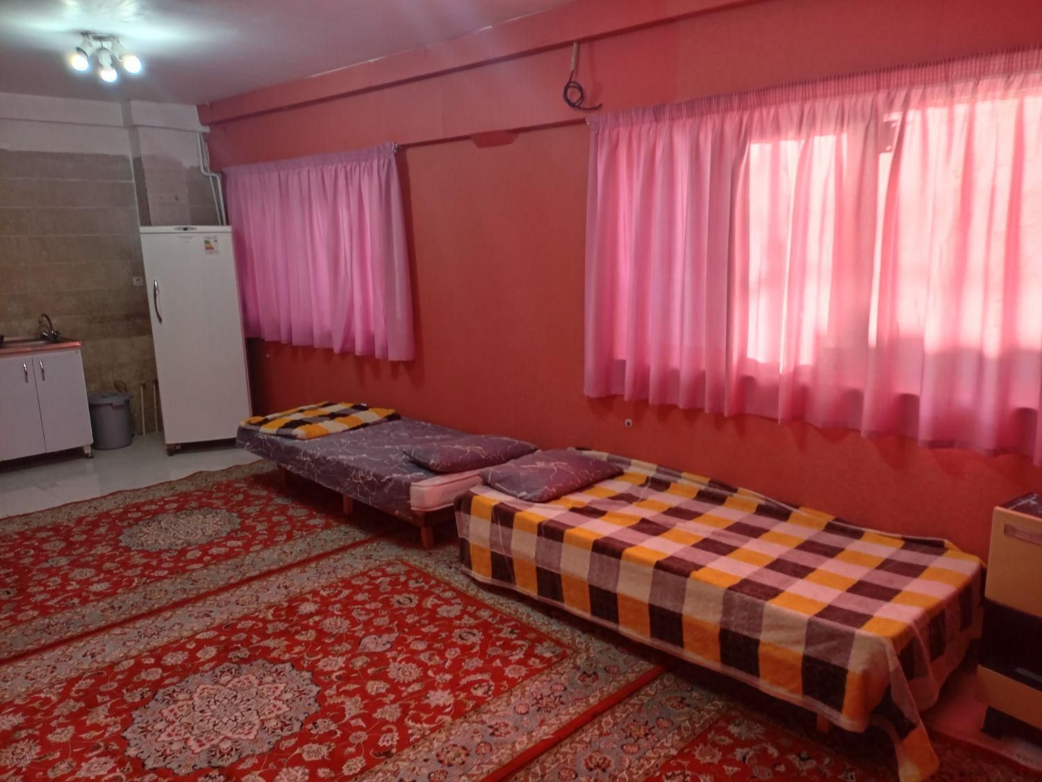سویت نزدیک حرم، باپارکینگ اختصاصی|اجارهٔ کوتاه‌مدت آپارتمان و سوئیت|مشهد, آیت الله خامنه‌ای|دیوار