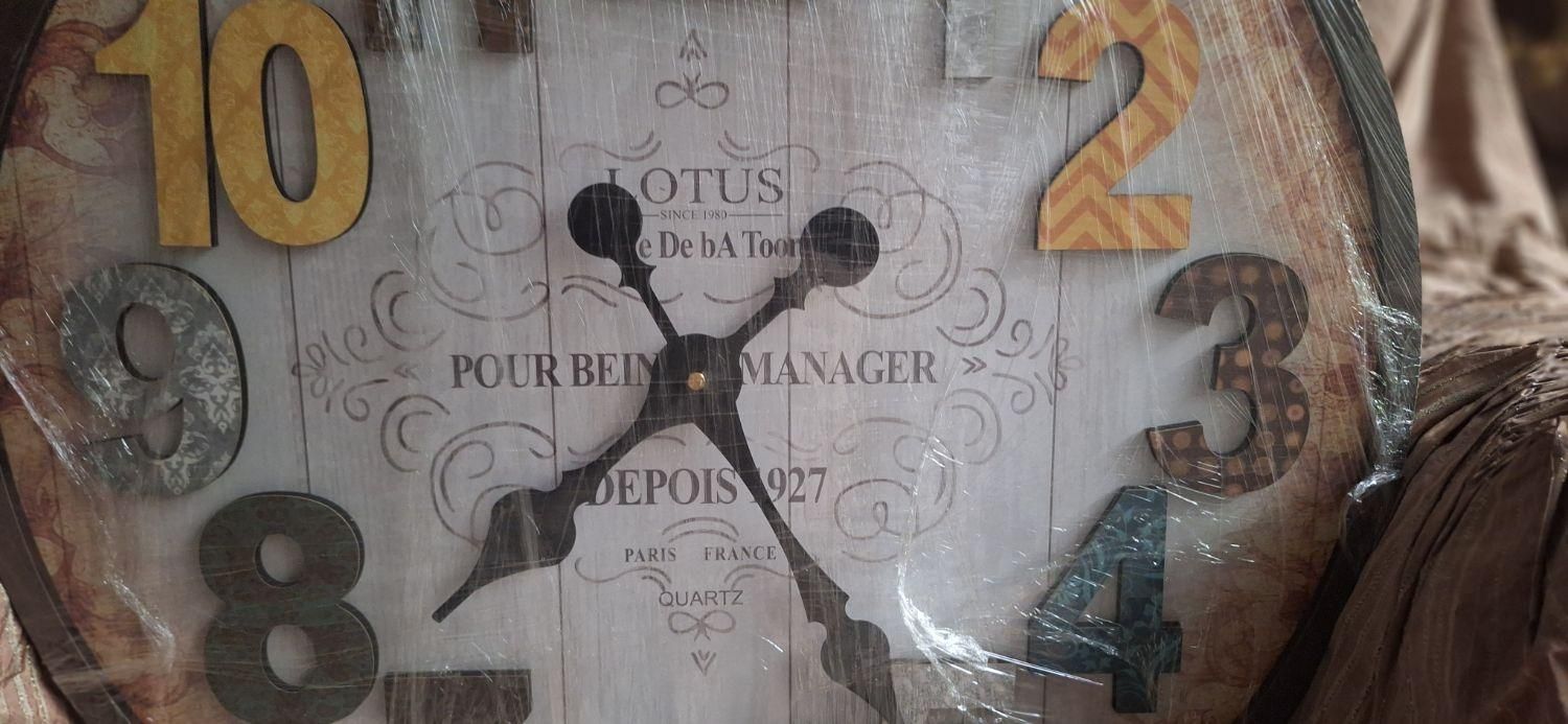 ساعت دیواری طرح مدرن آمریکایی مدل لوتوس وینتیج|ساعت دیواری و تزئینی|کرج, گوهردشت|دیوار