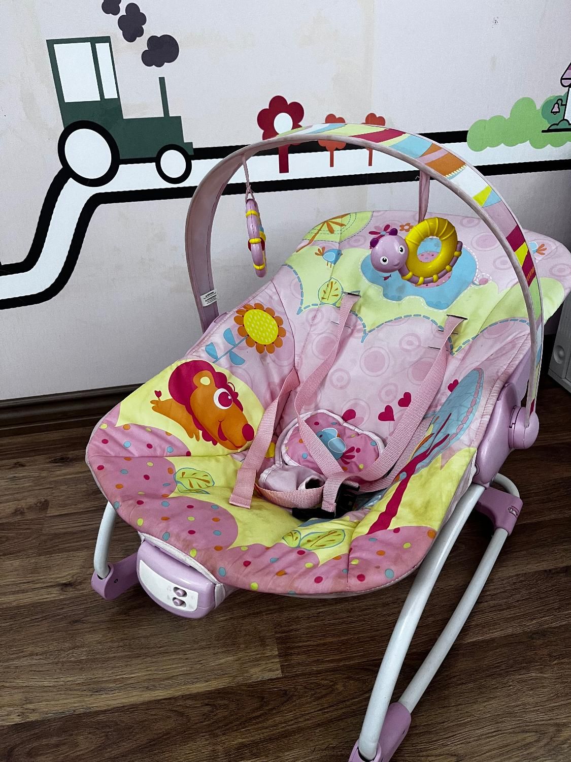 گهواره|اسباب و اثاث بچه|بابل, |دیوار