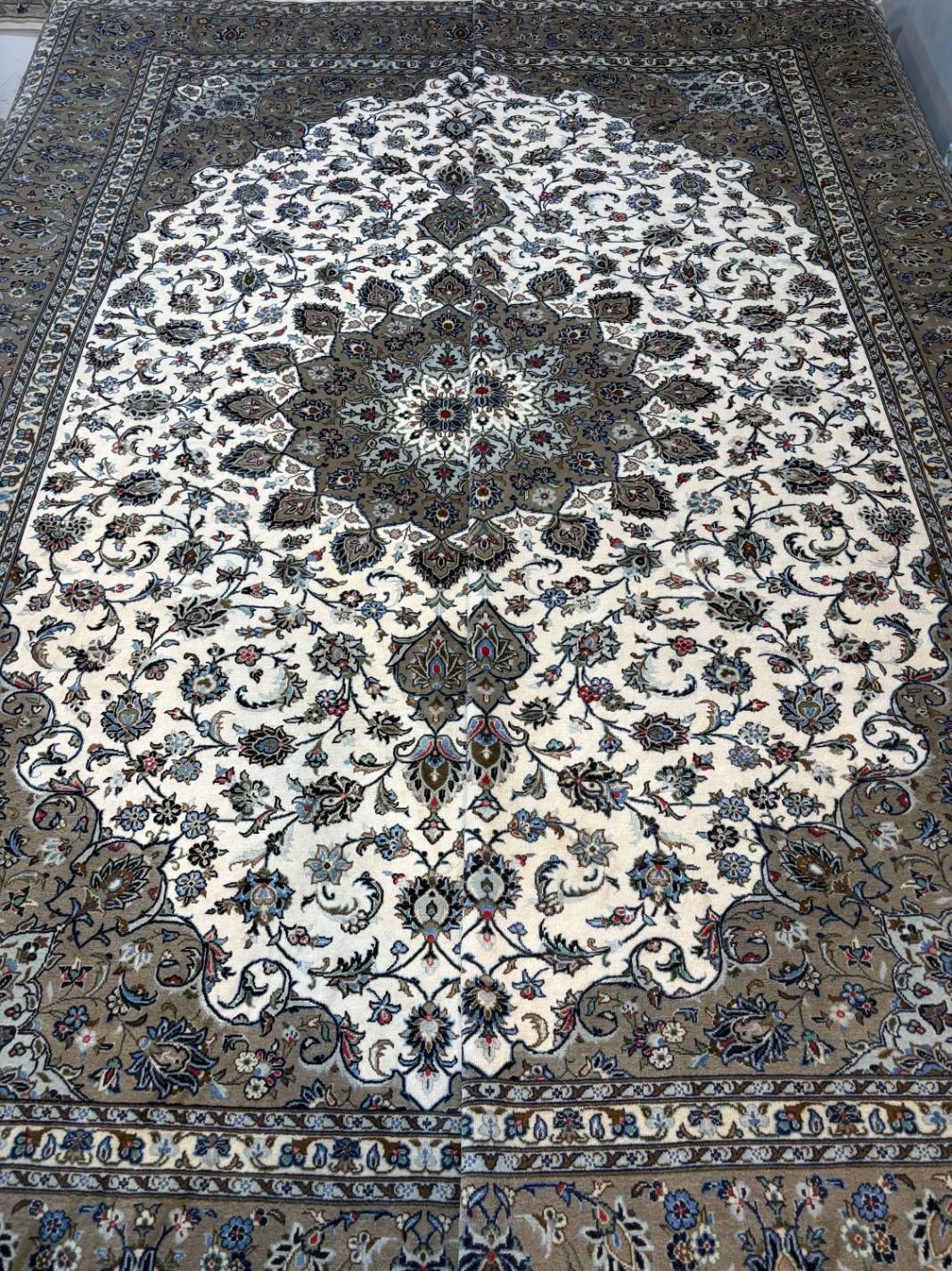 تک ۹ متری و جفت ۹ متری شرکت فرش کاشان اردکان|فرش|تهران, بهار|دیوار