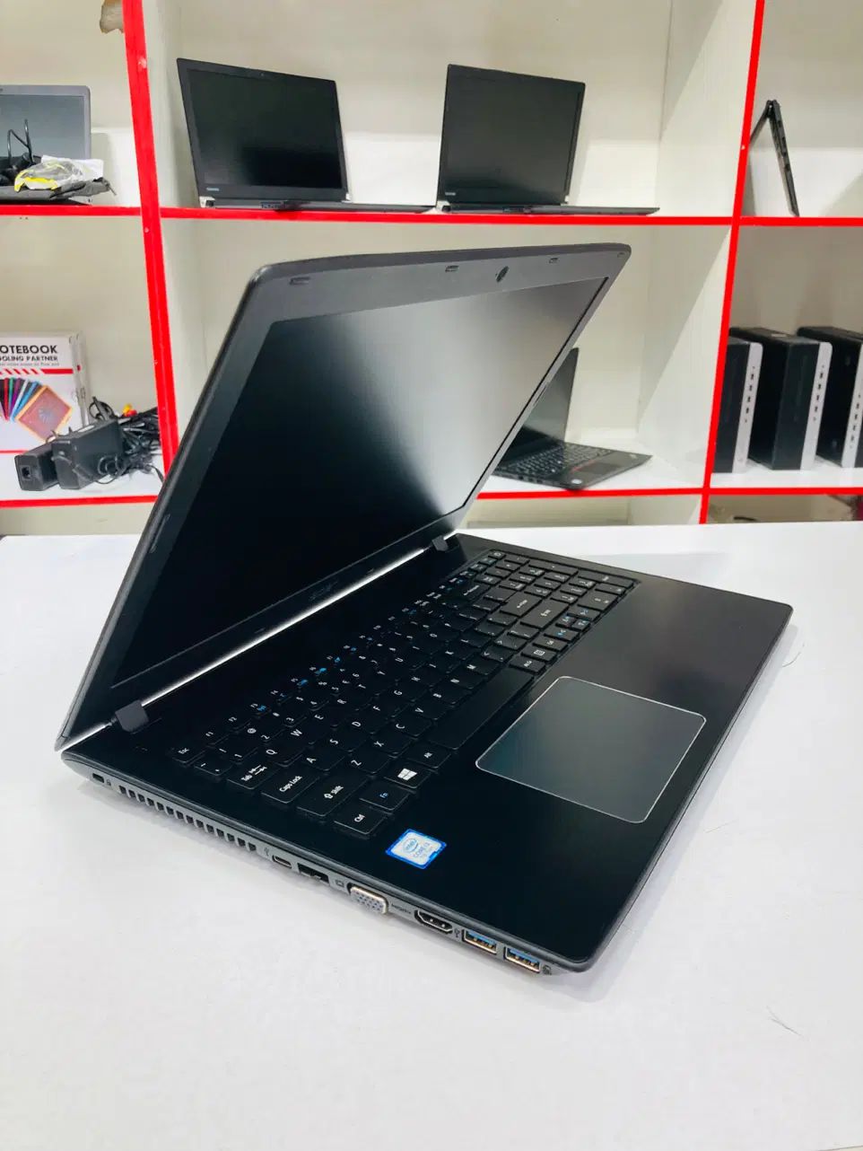 لپتاپ ایسر Core i3 نسل ۷ رم ۸ ( استوک اروپایی)|رایانه همراه|شهرکرد, |دیوار