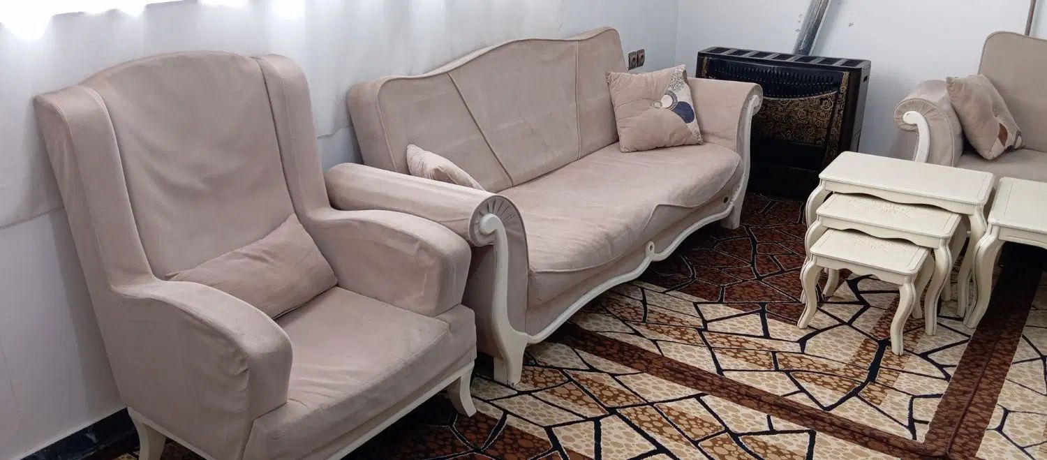 مبل8نفره،جلومبلی،عسلی،میزناهارخوری با4عددصندلی|مبلمان خانگی و میز عسلی|سقز, |دیوار