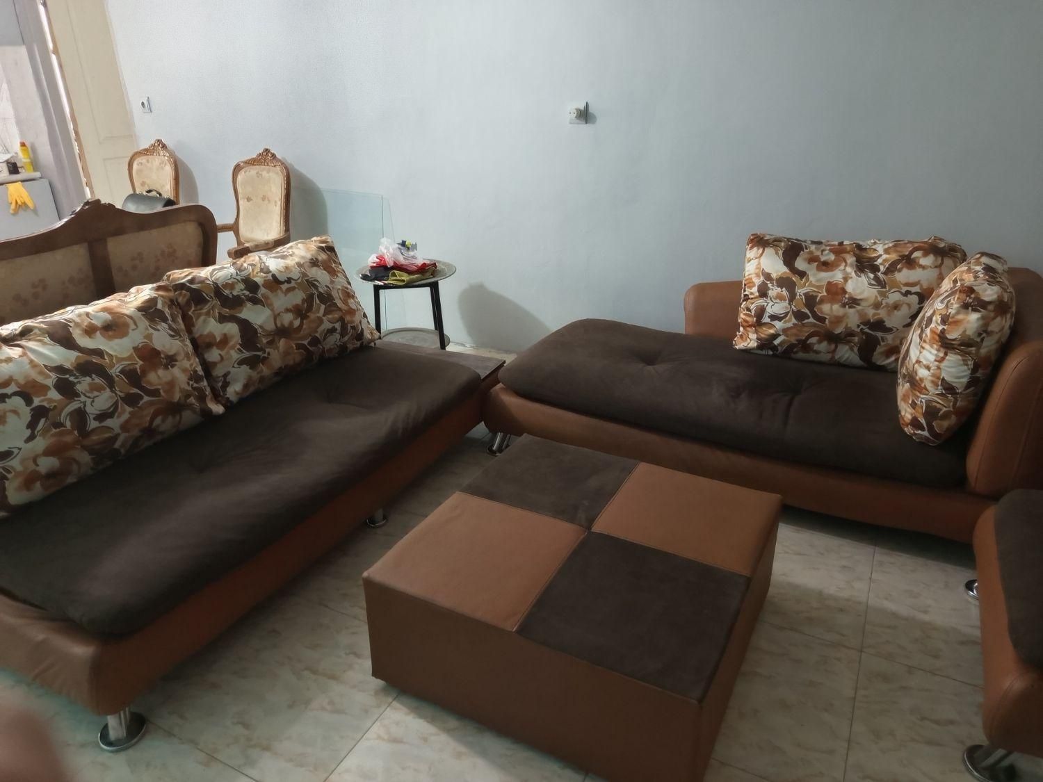 مبل راحتی ۷ نفره|مبلمان خانگی و میز عسلی|تهران, دریاچه شهدای خلیج فارس|دیوار