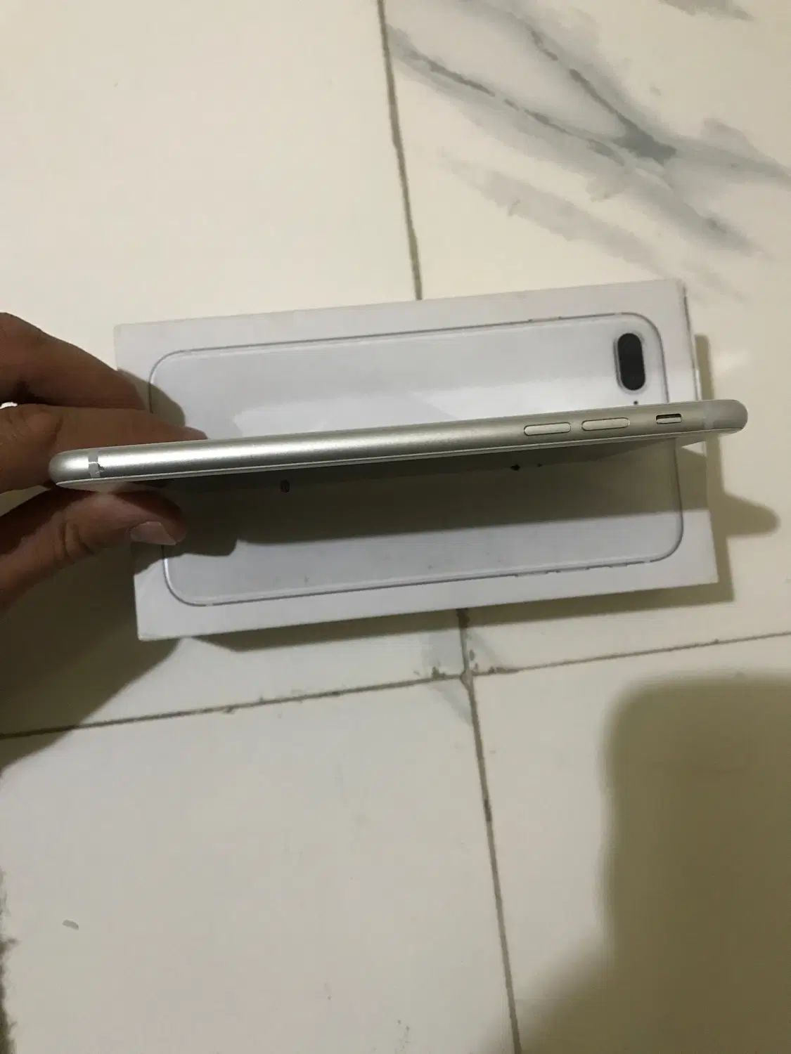 گوشی iphone 8 plus silver 64 gb|موبایل|تهران, جنت‌آباد جنوبی|دیوار