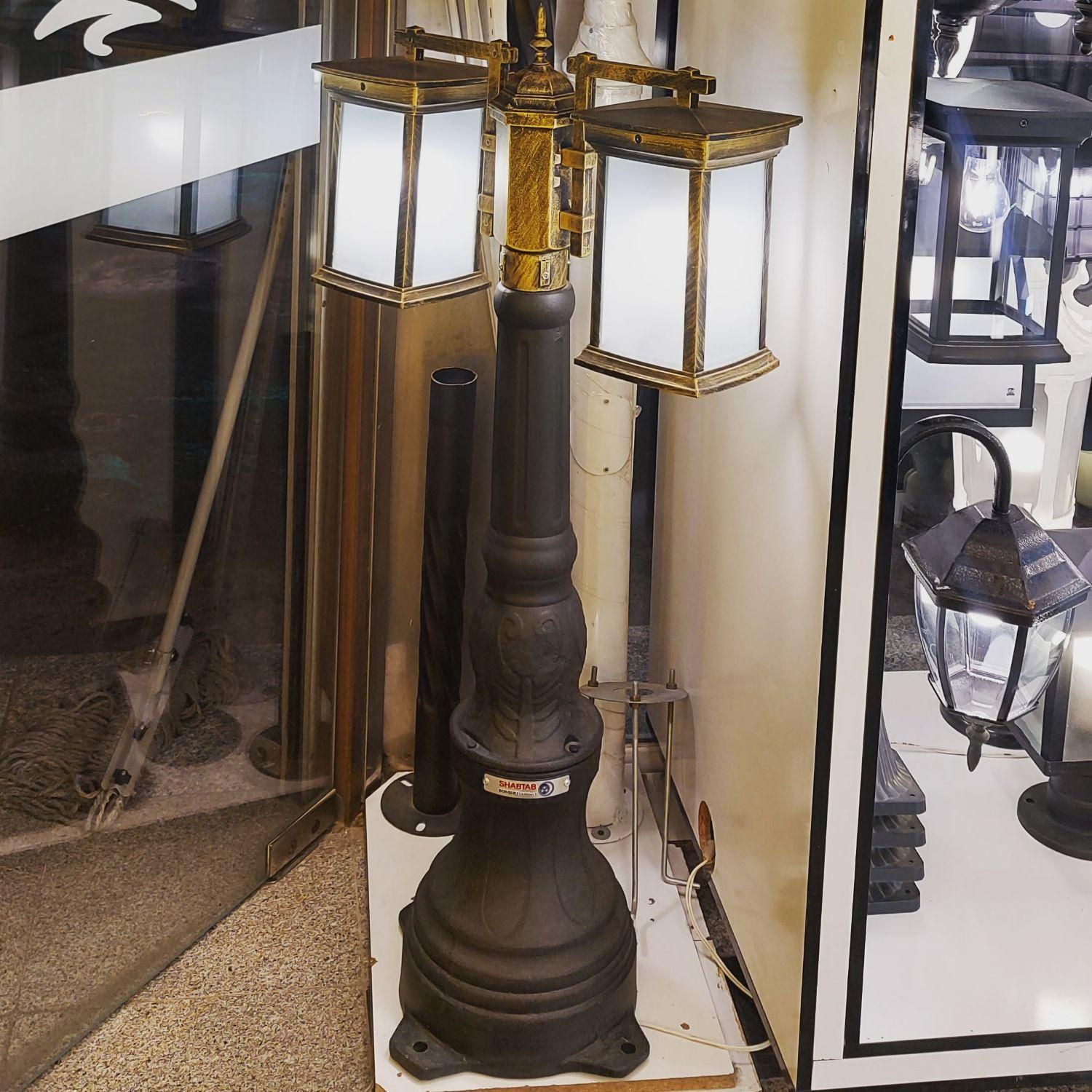 چراغ های پارکی و محوطه ای باغ و ویلا|لامپ و چراغ|مشهد, سناباد|دیوار