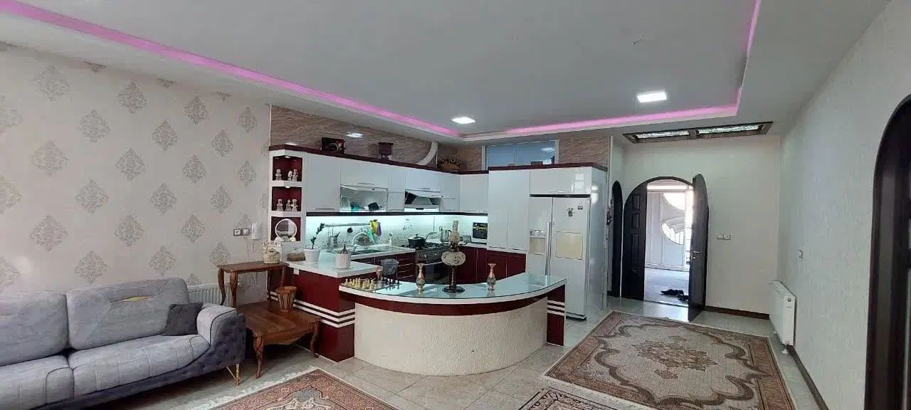 منزل شیک دو طبقه راه مجزا  محدوده خیابان ۱۵ خرداد|فروش خانه و ویلا|نجف‌آباد, شهدای غربی|دیوار