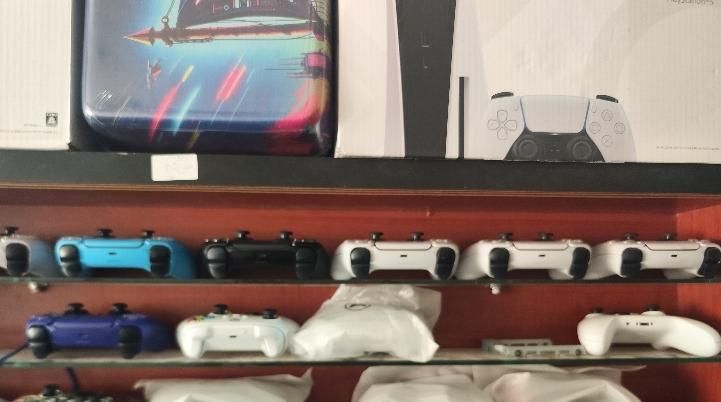 انواع دسته ps4 ps5 اصلی و های کپی قسطی|کنسول، بازی ویدئویی و آنلاین|شیراز, گل سرخ|دیوار