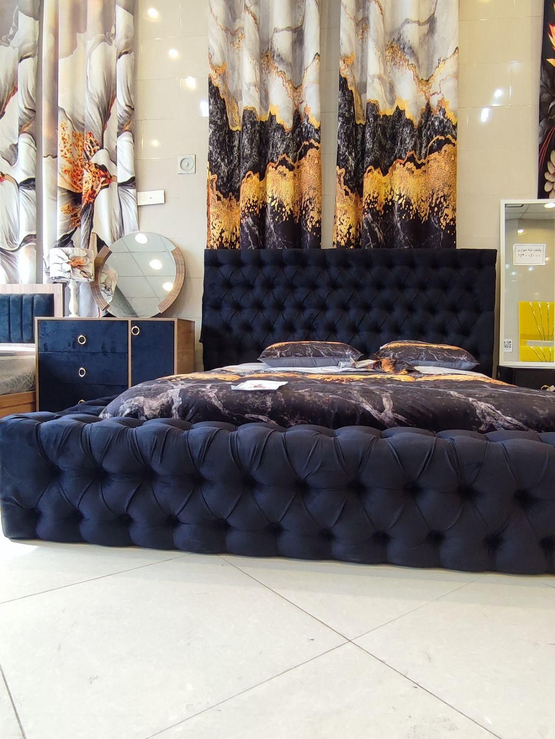 تخت خواب کینگ چستر دکوراتیک|تخت و سرویس خواب|مشهد, زمرد|دیوار
