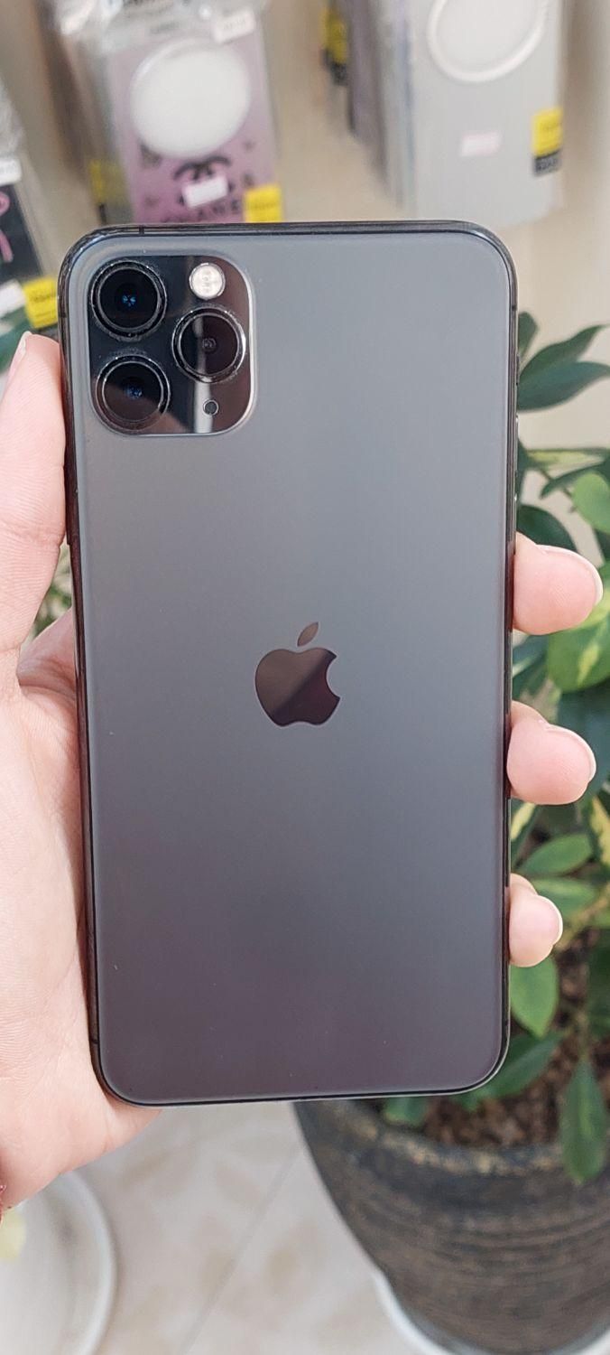 اپل iPhone 11 Pro Max با حافظهٔ ۵۱۲ گیگابایت|موبایل|مشهد, عامل|دیوار