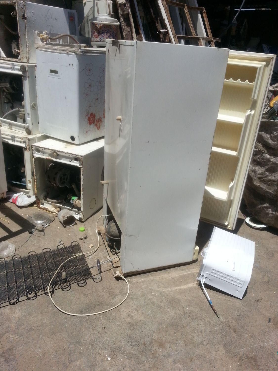 مرکزخرید یخچال های پوسیده وقدیمی کهنه وسوخته|یخچال و فریزر|بروجرد, |دیوار