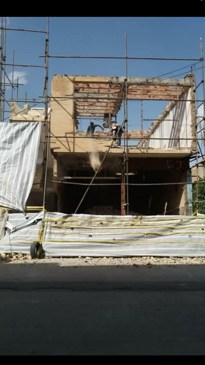 تخریب کاری ساختمان درتمام شهرها|خدمات پیشه و مهارت|مبارکه, |دیوار