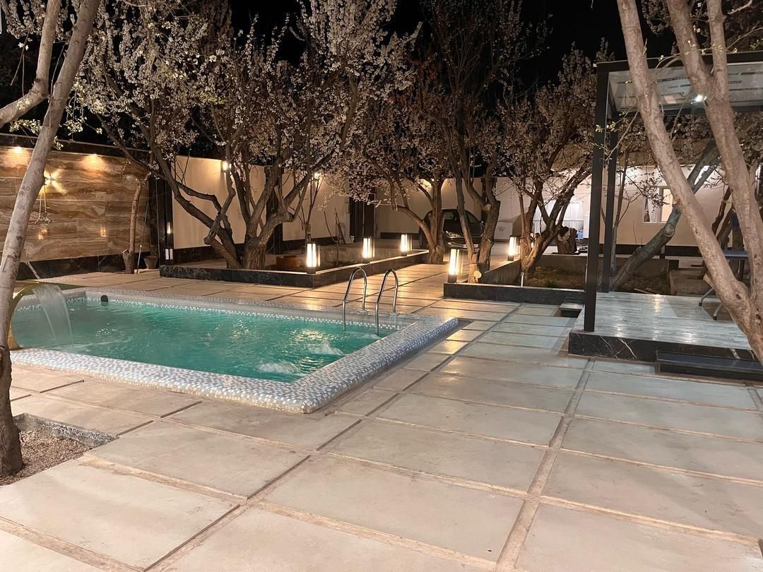 اجاره ویلاباغ نوساز مدرن استخر روباز و سر پوشیده|اجارهٔ کوتاه‌مدت ویلا و باغ|تهران, فتح|دیوار