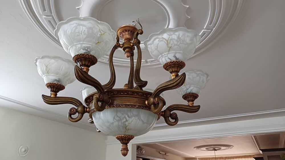 لوستر به همراه لامپ|لوستر و چراغ آویز|اراک, |دیوار