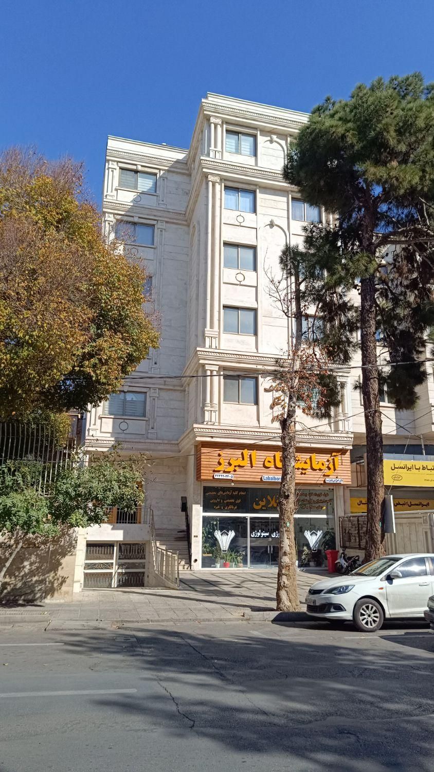 فروش مطب،دفترکار 135متر سه خواب نوساز خیابان هدایت|فروش دفتر کار، اتاق اداری، مطب|شیراز, سینما سعدی|دیوار
