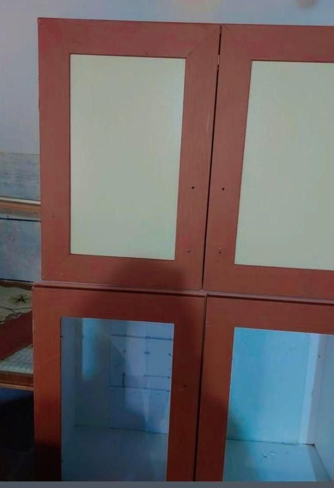 کابینت چوبی تمیز|کتابخانه، شلف، قفسه‌های دیواری|شازند, |دیوار