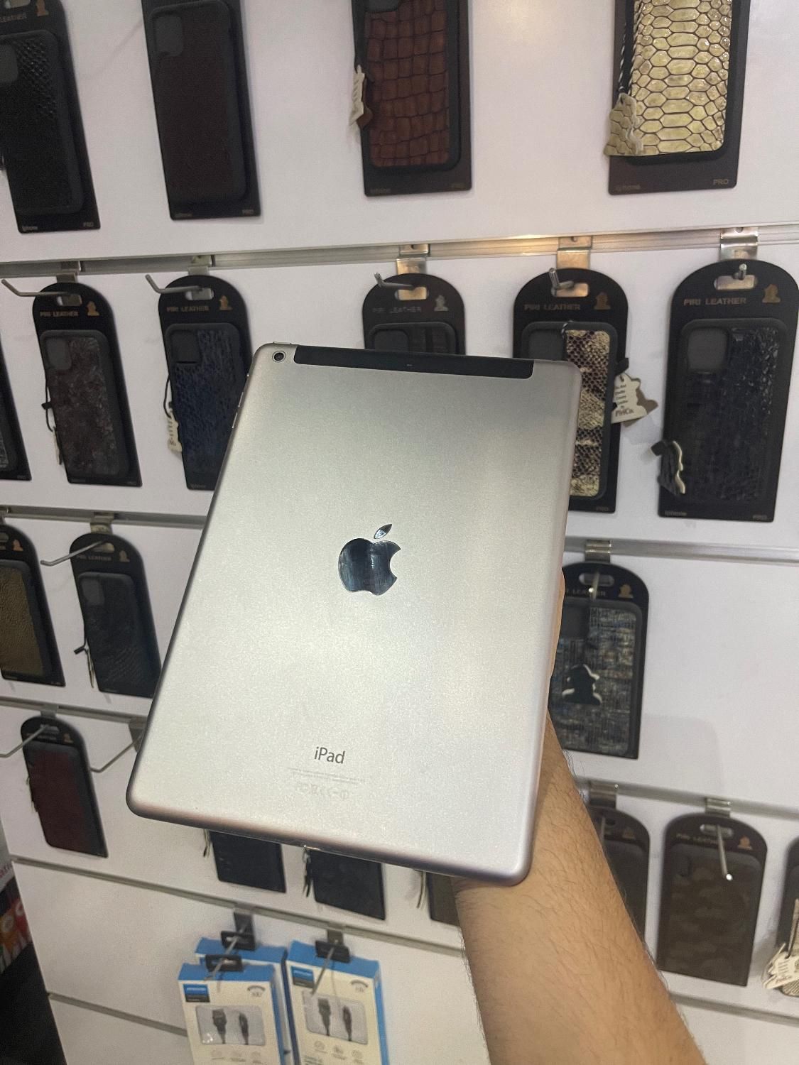 Ipad air 1 16 gig wifi cell آیپد ایر۱ ۱۶ گیگ|تبلت|تهران, شهرک غرب|دیوار