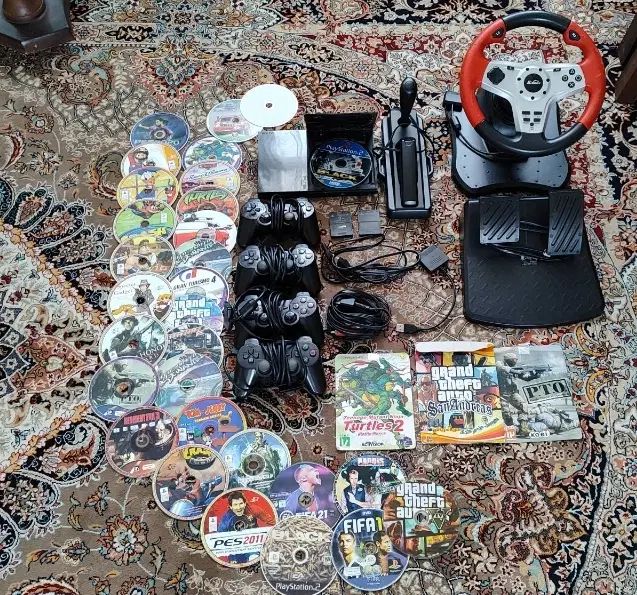 ps2 به همراه وسایل جانبی|کنسول، بازی ویدئویی و آنلاین|تهران, مسعودیه|دیوار