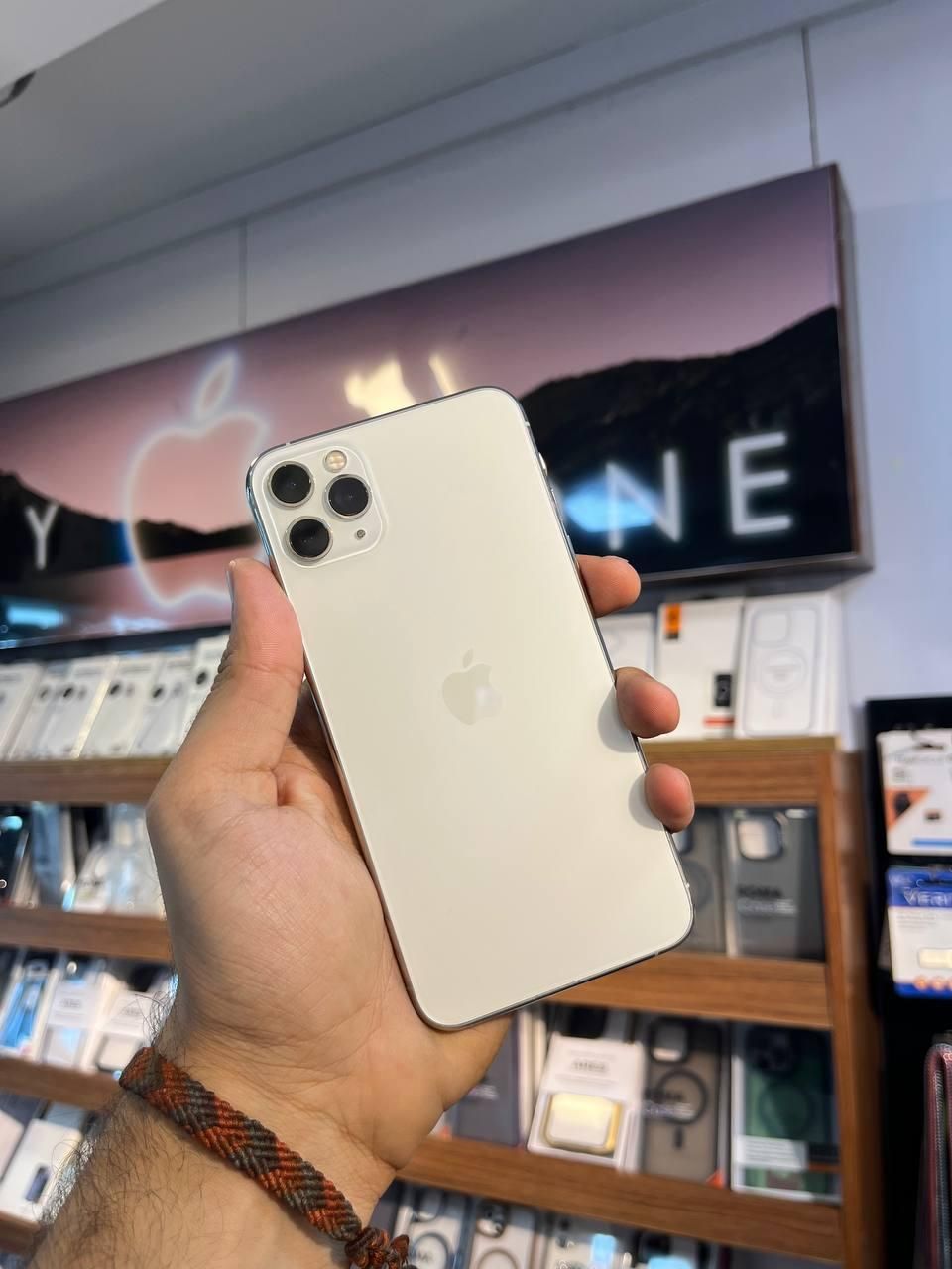 اپل IPhone 11 Pro Max حافظه ۵۱۲ گیگ دوسیم|موبایل|رشت, منظریه|دیوار