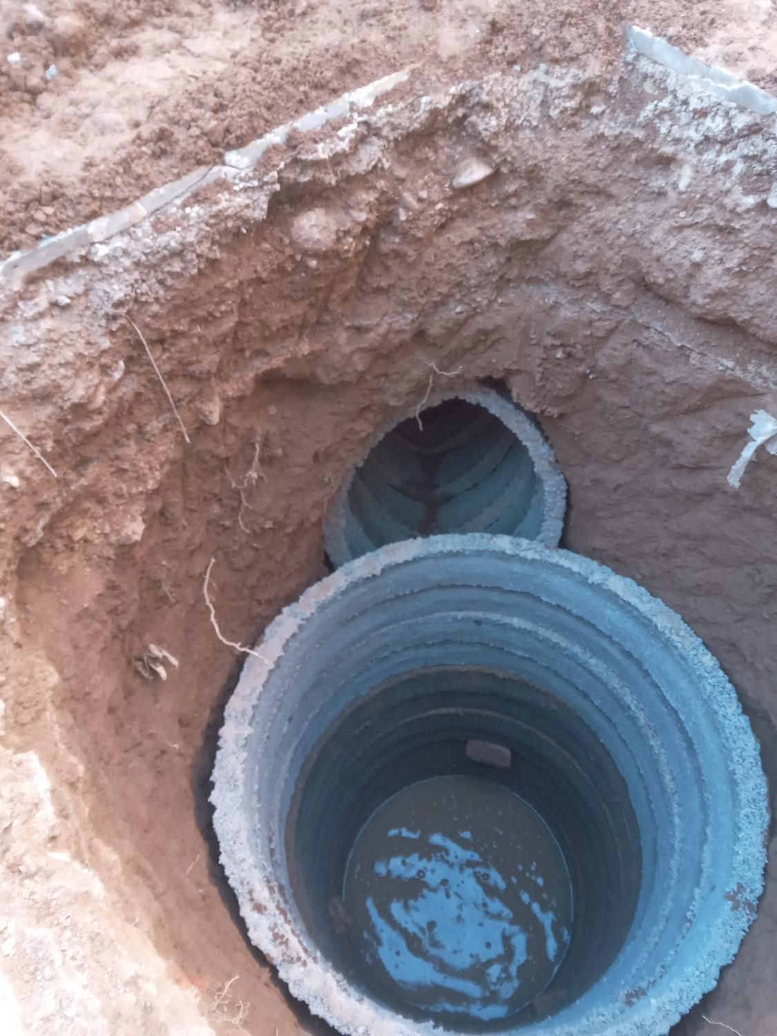 چاه کن مقنی  حفر چاه لوله کشی فاضلاب چاه کن ابی|خدمات پیشه و مهارت|شیراز, فرهنگ شهر|دیوار