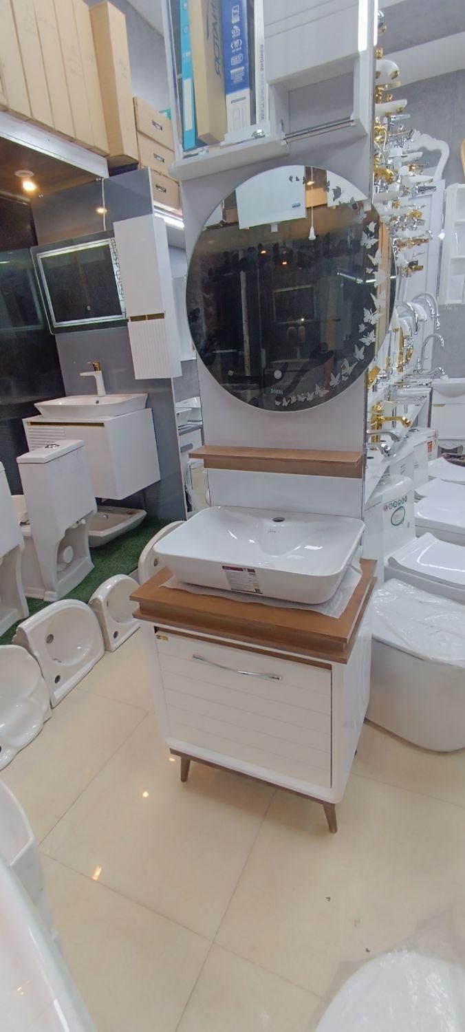 روشویی پی وی سی و توالت فرنگی و شیرآلات و...شرایط|لوازم سرویس بهداشتی|شاهرود, |دیوار