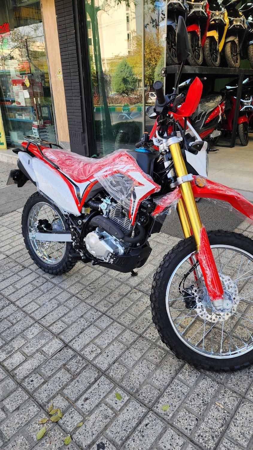 تریل باسل ۲۵۰ جدید رسید(نمایندگی توسن محرکه)|موتورسیکلت|مشهد, هنرستان|دیوار