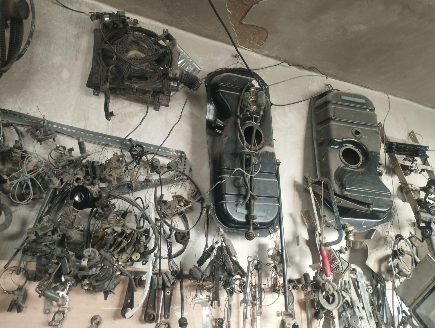 لوازم استوک خودرو|قطعات یدکی و لوازم جانبی|زاهدان, |دیوار