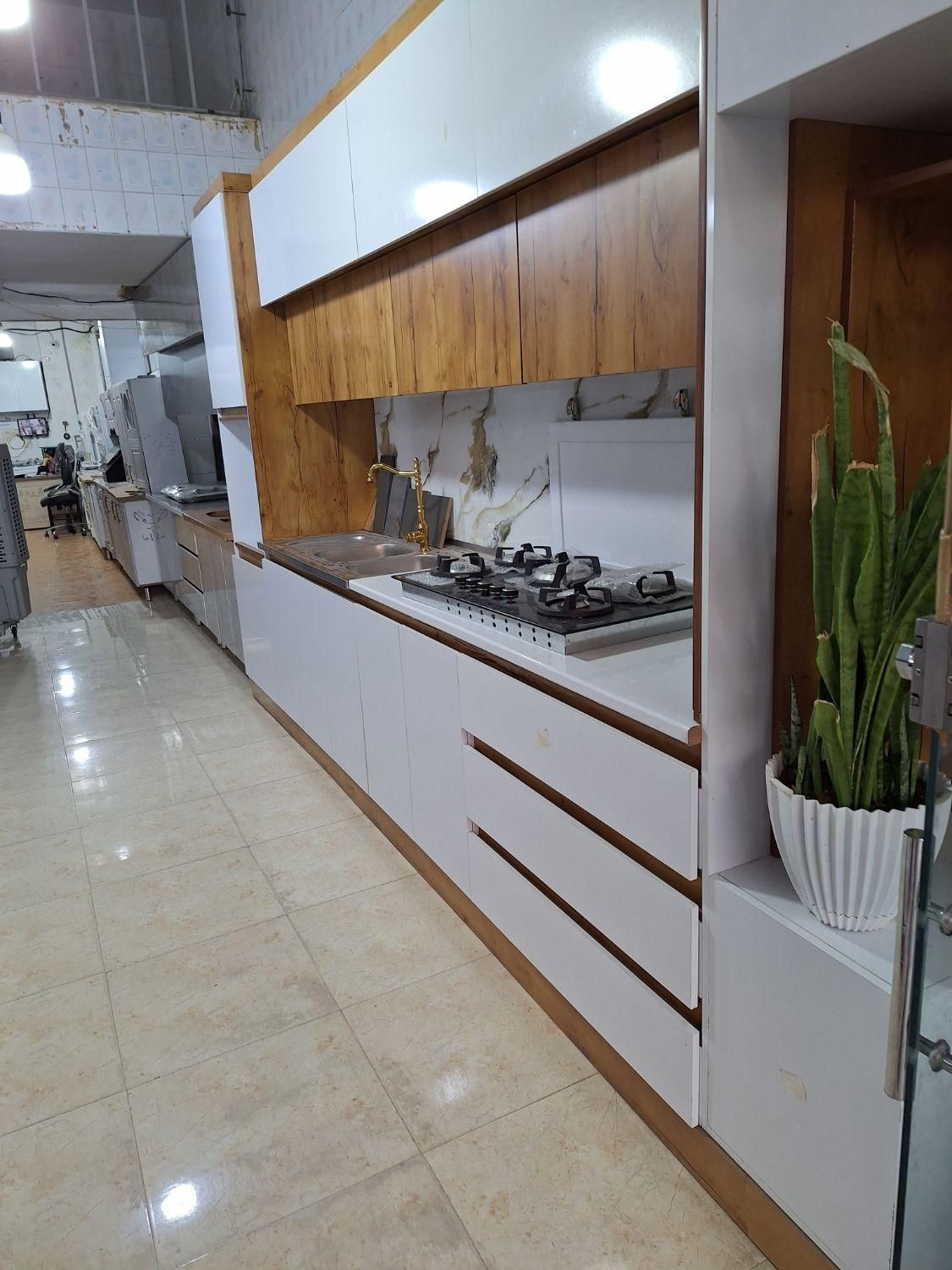 کد 7۰۹مژده مژده کابینت پیش ساخته سفارشی ارزان شد|مصالح و تجهیزات ساختمان|شیراز, کوشک میدان|دیوار