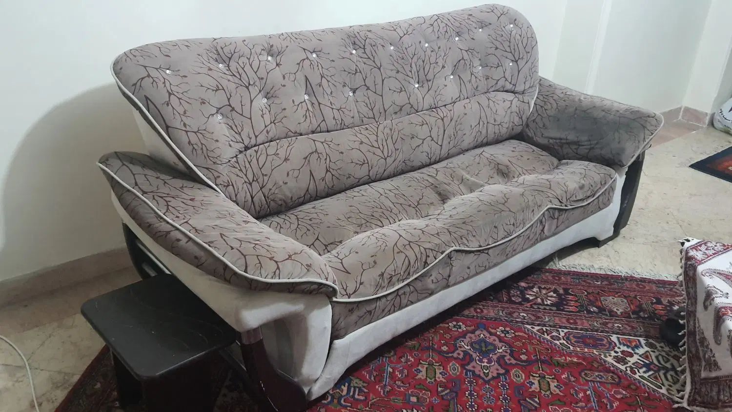 مبل راحتی کارکرده|مبلمان خانگی و میز عسلی|تهران, شهرآرا|دیوار