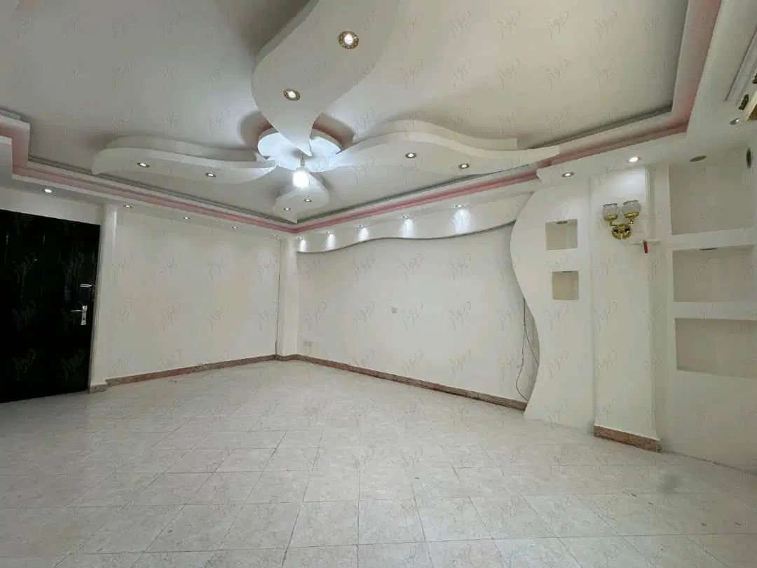 ۸۵متری. دوخواب. پارکینگ اختصاصی دررشتیان|فروش آپارتمان|رشت, استادسرا|دیوار
