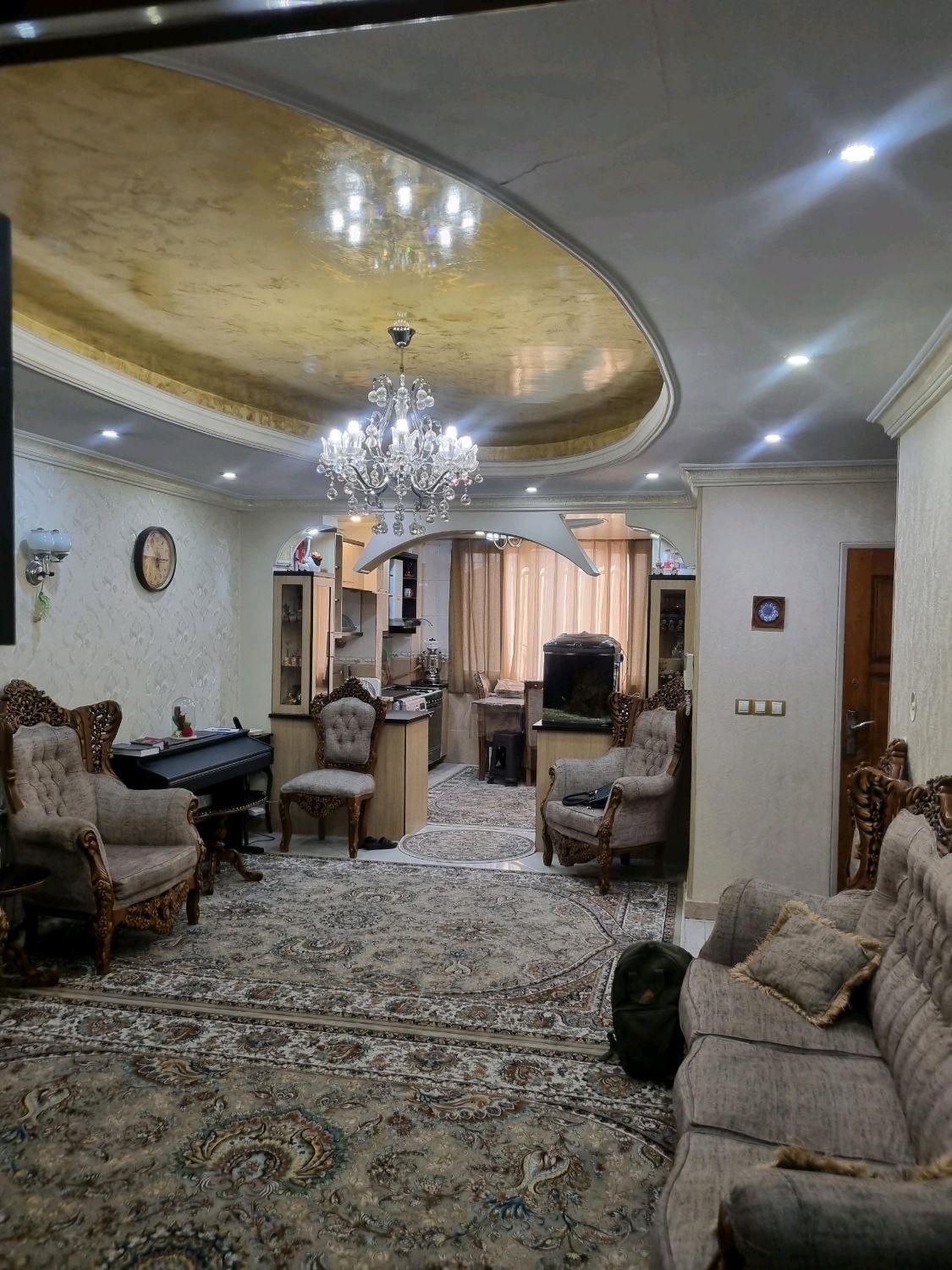 آپارتمان ۸۰ متری ۲ خواب فول امکانات|فروش آپارتمان|تهران, یافت‌آباد|دیوار