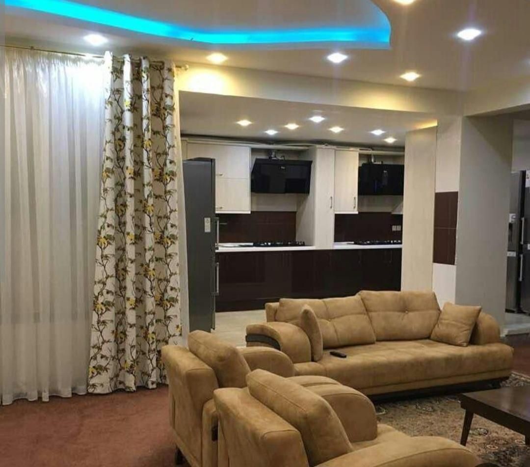 مجموع آپارتمان های لوکس بلوار زند|اجارهٔ کوتاهمدت آپارتمان و سوئیت|شیراز, نشاط|دیوار