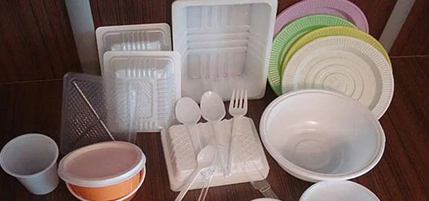 کارگر ساده برای مغازه پلاستیک فروشی|استخدام خدمات فروشگاه و رستوران|مشهد, کارمندان دوم|دیوار