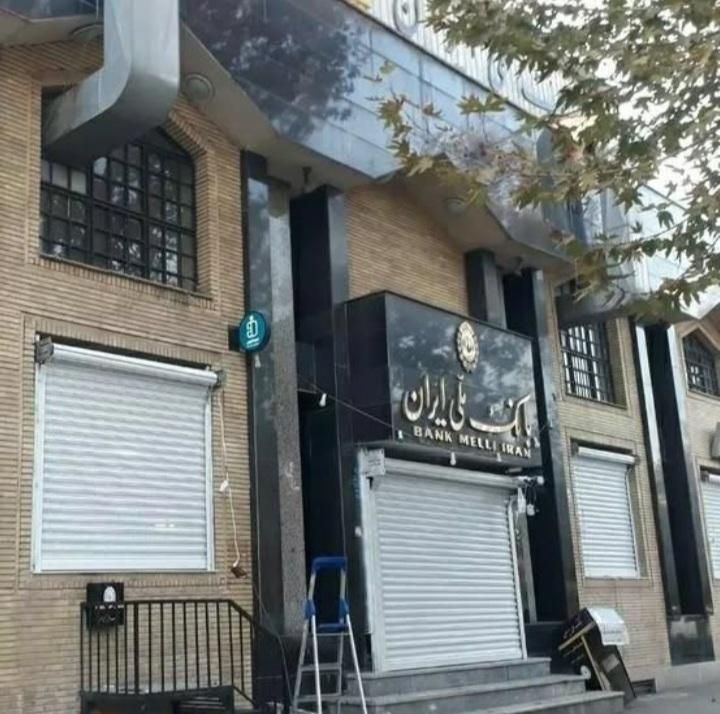 تعمیرکرکره برقی جک پارکینگ شیشه اتوماتیک|خدمات پیشه و مهارت|تهران, پاسداران|دیوار