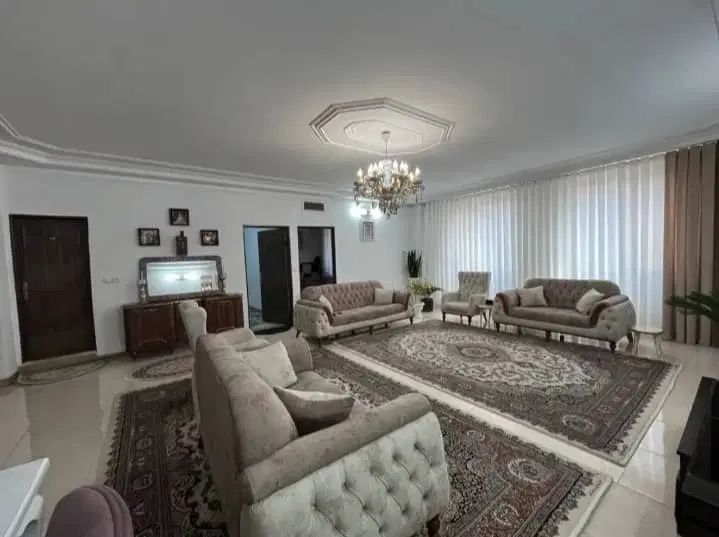 آپارتمان ۹۰ متری با پارکینگ و آسانسور/ تهاتر|فروش آپارتمان|تهران, تولید دارو|دیوار