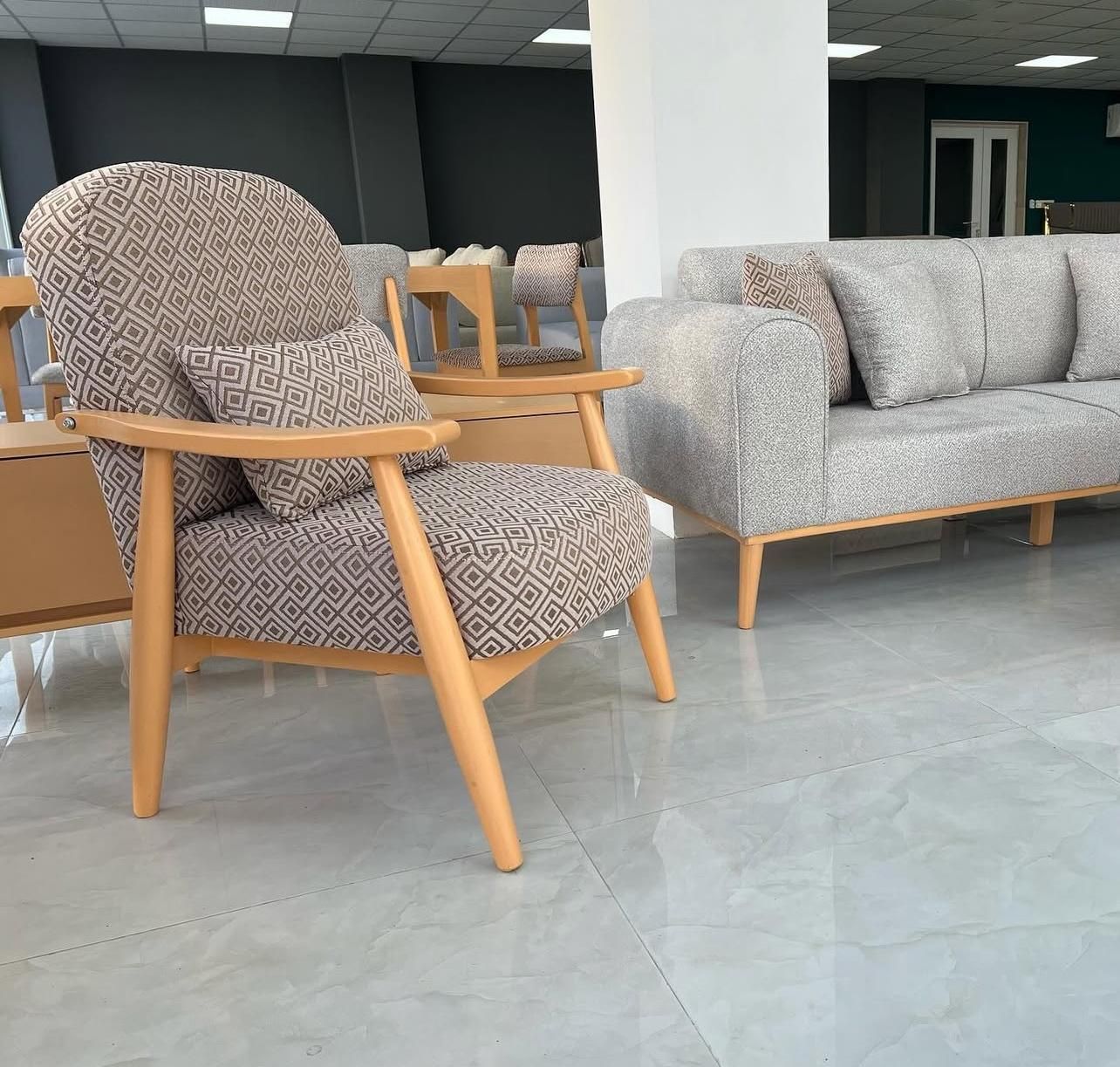 مبل راحتی مینیمال لارین کد ۶۱۹۳|مبلمان خانگی و میز عسلی|خرم‌آباد, |دیوار