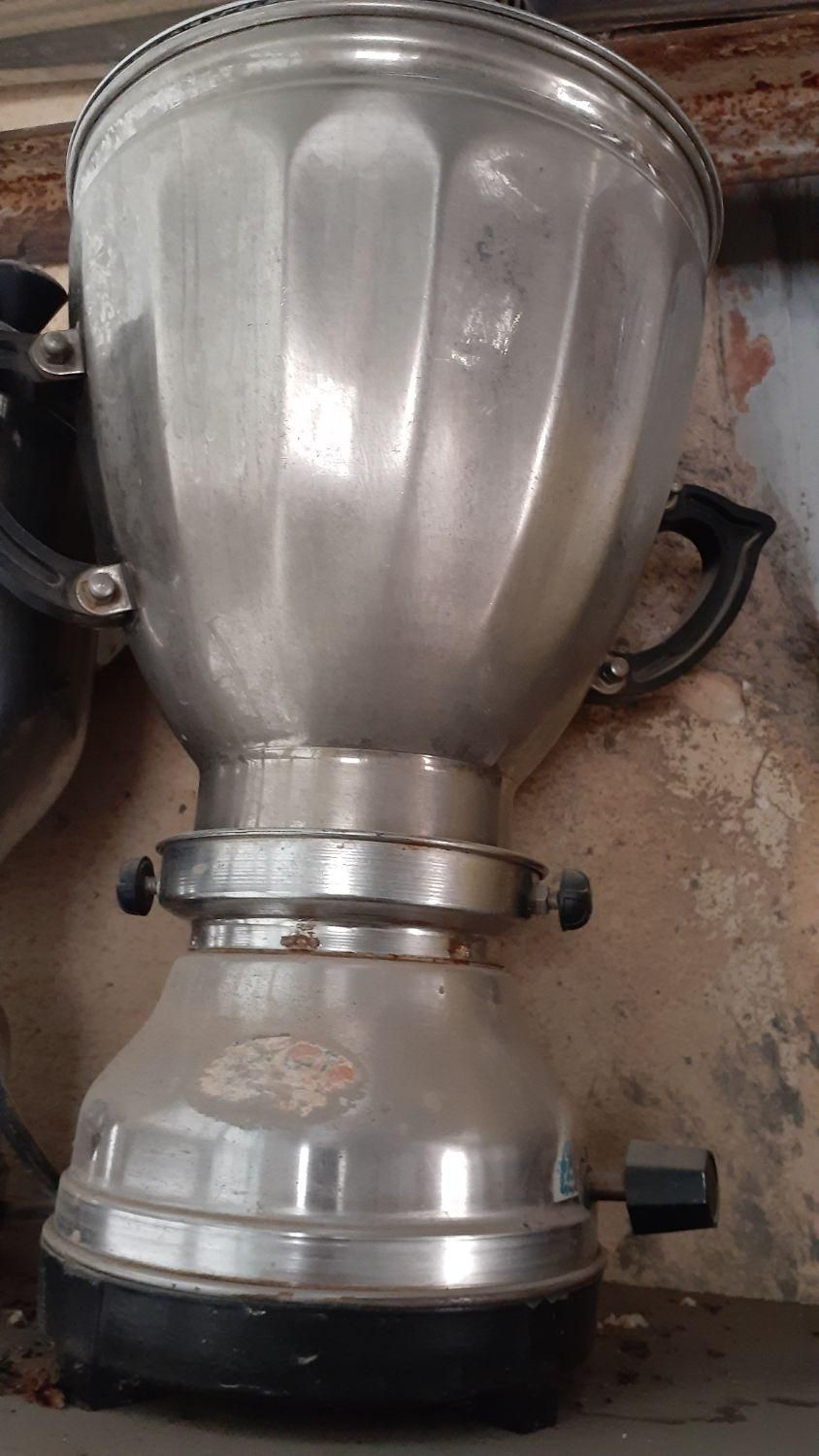 ۲ عدد سماور برقی و گازی سالم و به شرط|سماور، چایساز، قهوهساز|قیدار, |دیوار