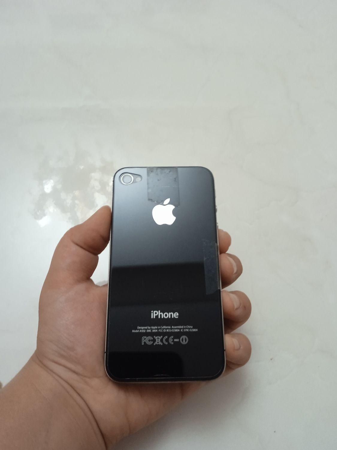 اپل iPhone 4s با حافظهٔ ۳۲ گیگابایت|موبایل|اسلام‌شهر, |دیوار