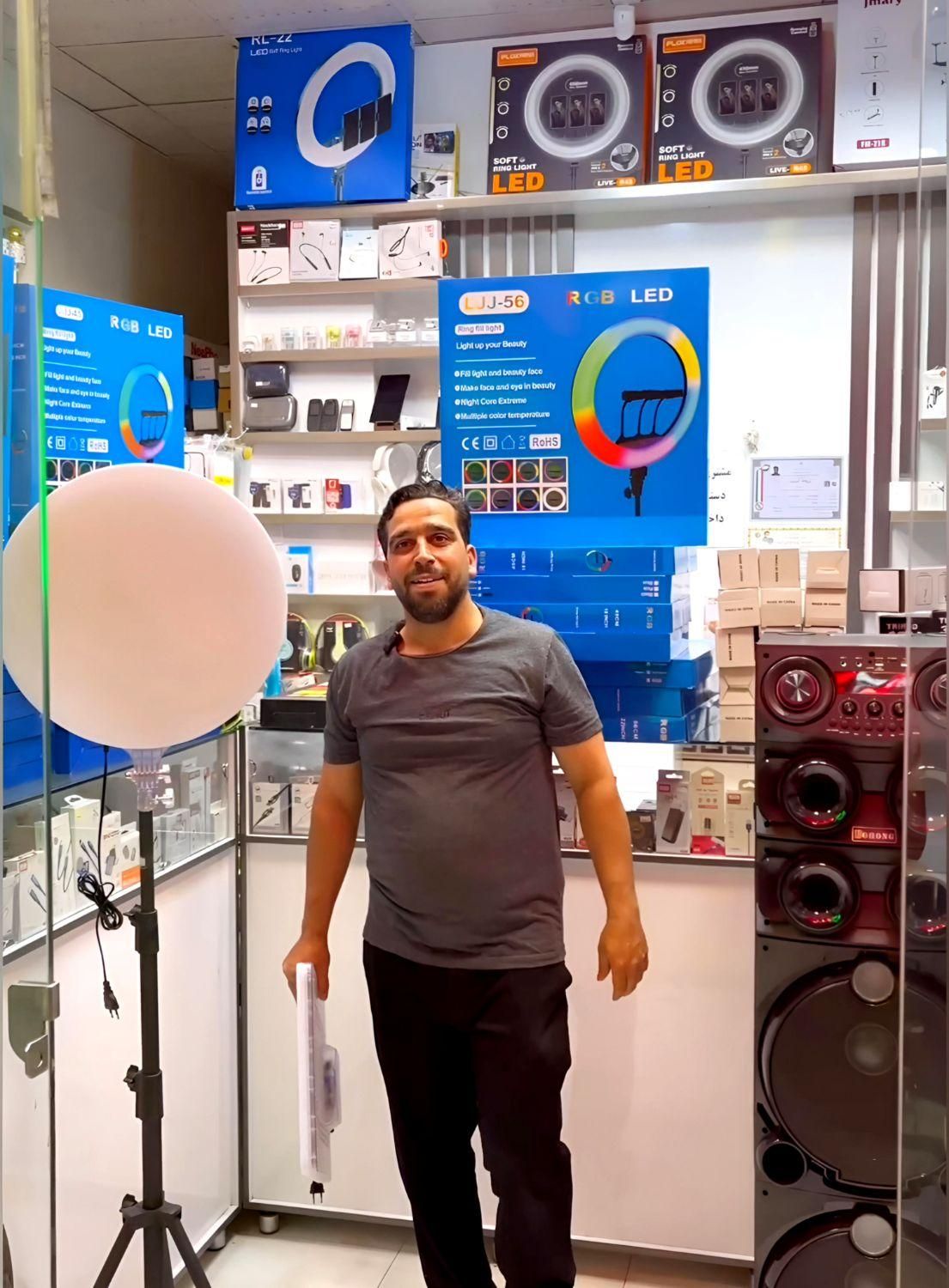 رینگ لایت و سافت لایت|دوربین عکاسی و فیلم‌برداری|قم, انسجام|دیوار