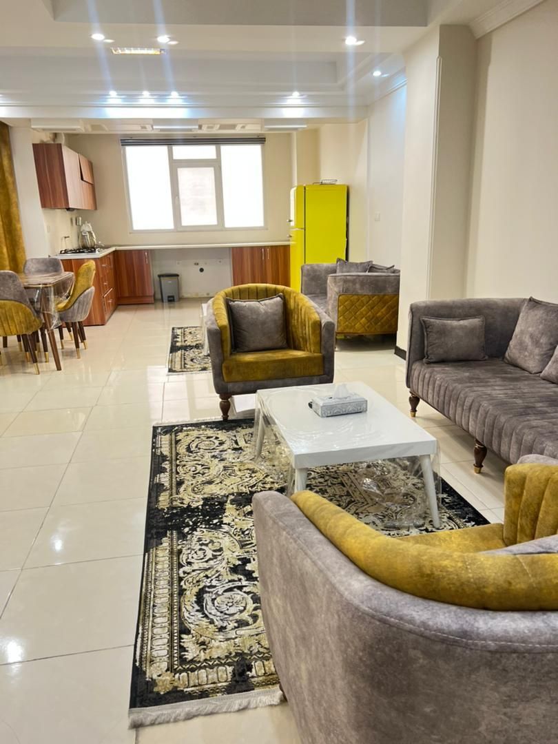 ۱۲۰ متر دو خواب با پارکینگ و آسانسور|اجارهٔ کوتاهمدت آپارتمان و سوئیت|تهران, استاد معین|دیوار