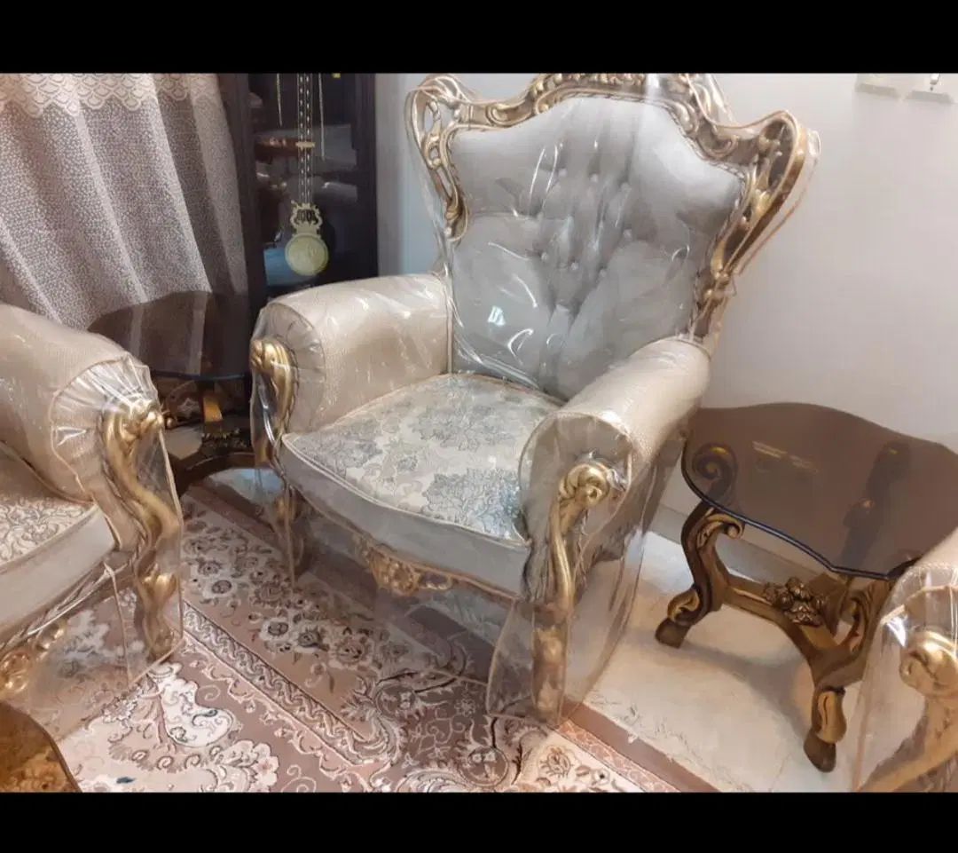 مبل استیل بسیار تمیز و با کیفیت|مبلمان خانگی و میز عسلی|اصفهان, باغ زیار|دیوار