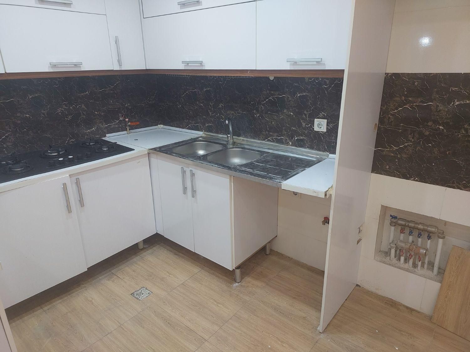 لوله کشی نصب شیرآلات کابینت و کمد دیواری|خدمات پیشه و مهارت|شیراز, عادل آباد|دیوار