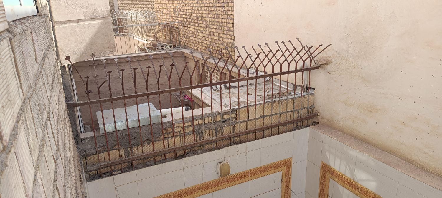 حفاظ و نرده بلند میلگردی،در حدنو|مصالح و تجهیزات ساختمان|نجف‌آباد, رجایی شمالی|دیوار