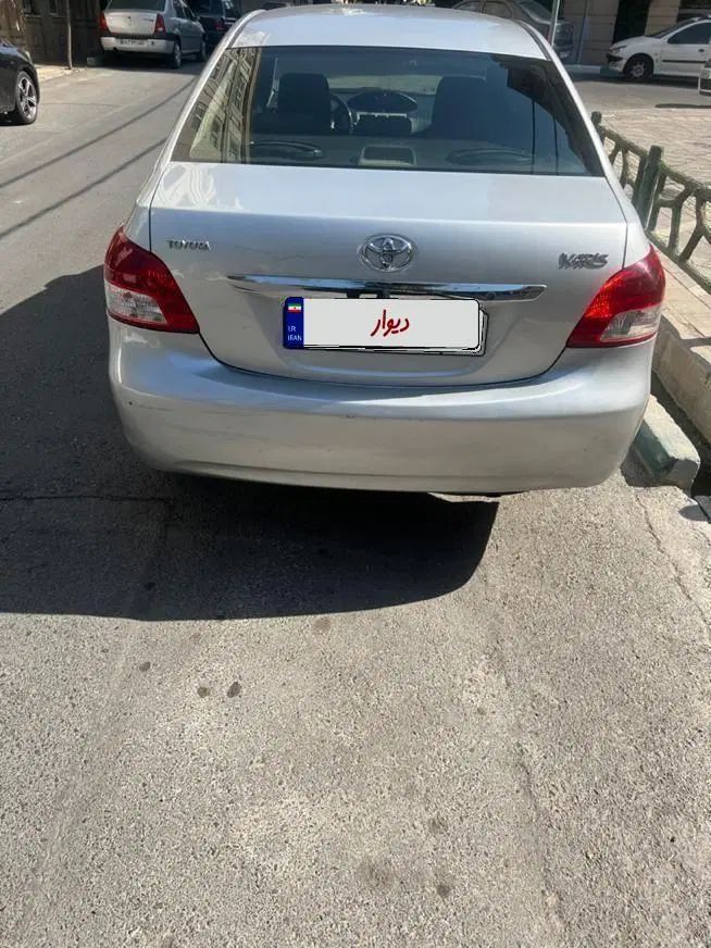 تویوتا یاریس صندوق دار 1300cc، مدل ۲۰۰۸|خودرو سواری و وانت|تهران, پاسداران|دیوار