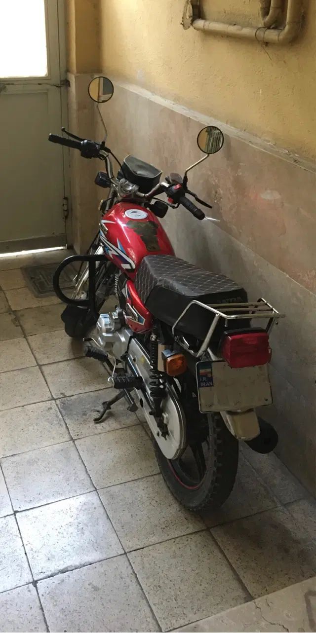 همتاز ، 200cc ، مدل 1402.|موتورسیکلت|تهران, تهرانپارس شرقی|دیوار