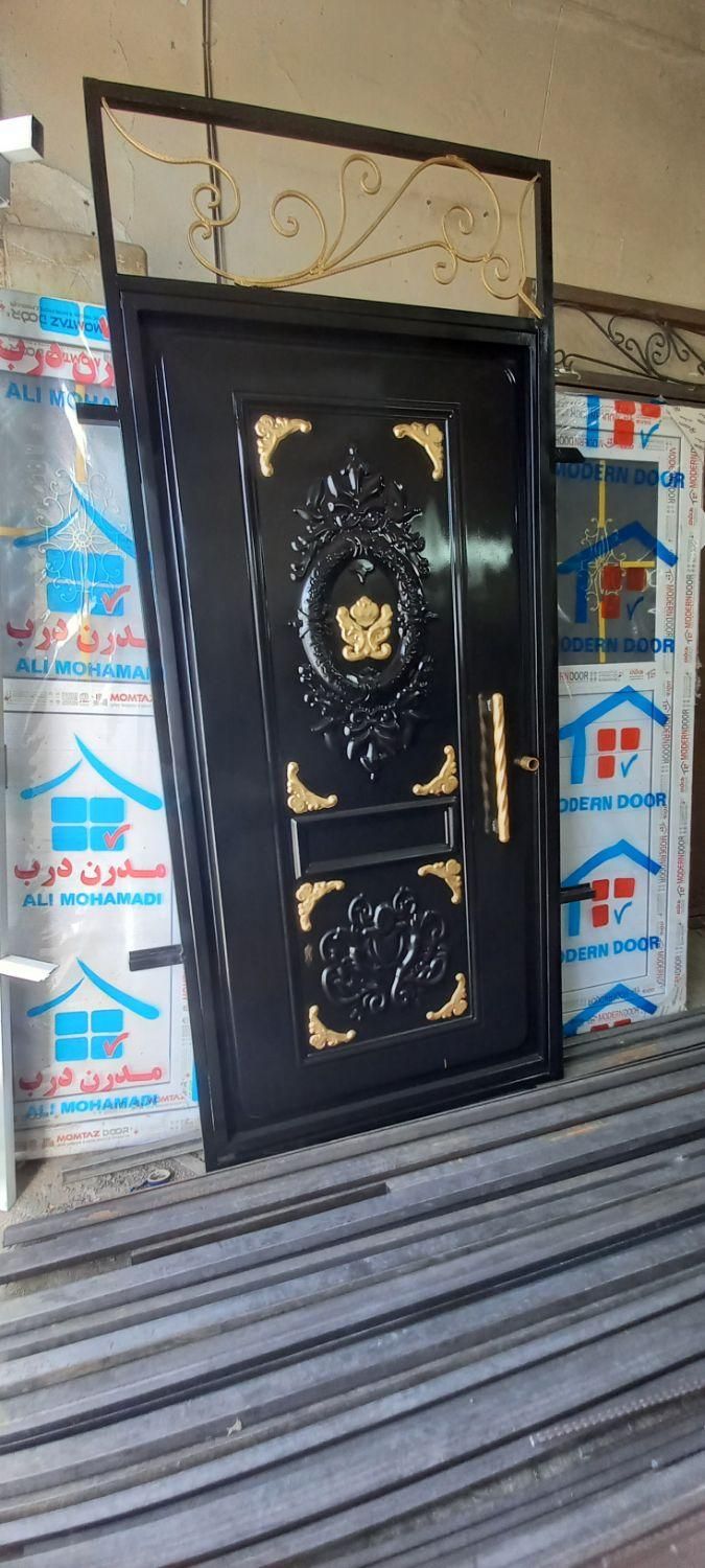 ساخت انواع درب های ورق پرس|مصالح و تجهیزات ساختمان|مشهد, پنجتن|دیوار